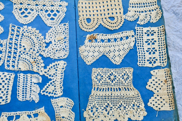 Dentelle broderie CROCHET cahier de modèles, échantillons, exercices