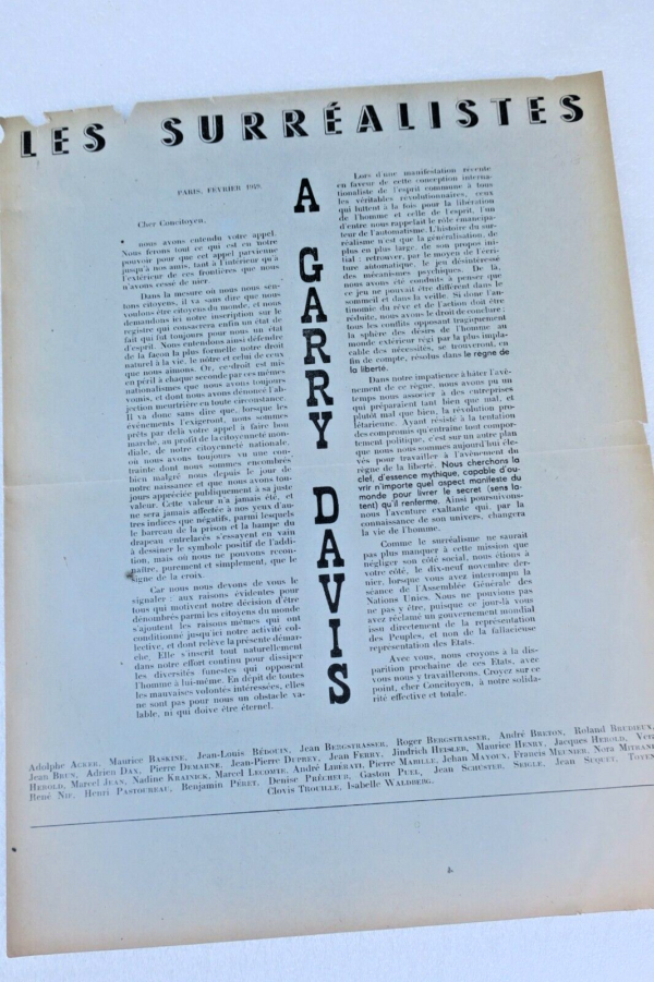 Surréalisme Les Surréalistes à Garry Davis 1949