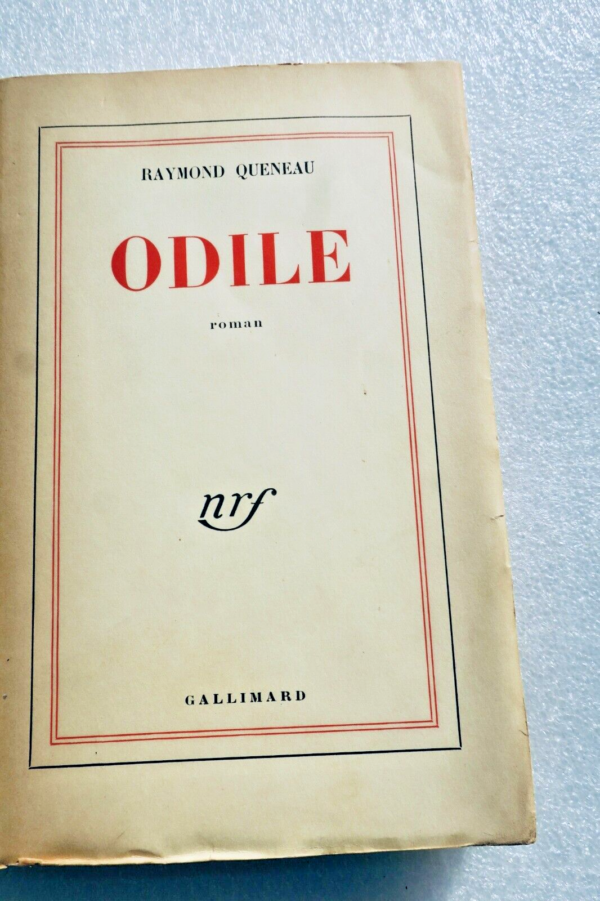 Surréalisme QUENEAU (Raymond) Odile EO