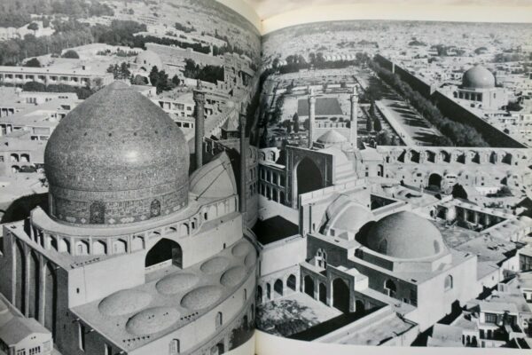 Iran des bâtisseurs: 2500 ans d'architecture – Image 6