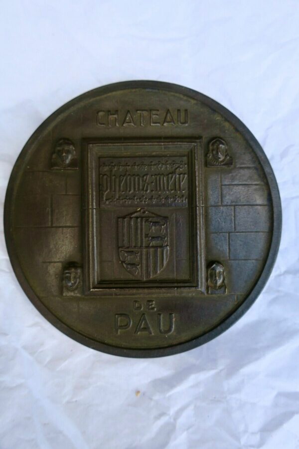 Pau chateau de Pau  67 mm, 136 grs, bronze  Henri IV – Image 4