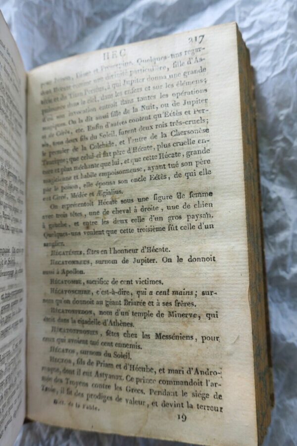 Chompré Dictionnaire abrégé de la Fable, pour l'intelligence des poëtes..1824 – Image 3