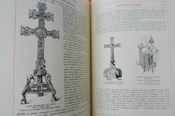 Crucifix dans l'histoire, dans l'art, dans l'âme des Saints et dans notre vie – Image 8