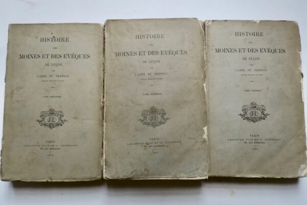  L'histoire des moines et des evêques de Luçon 1869