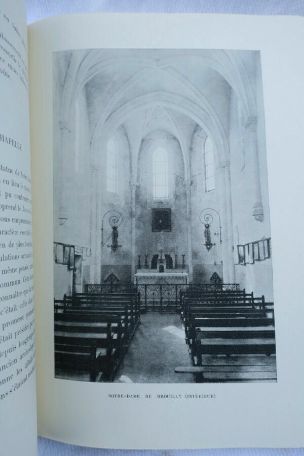 Beaujolais la chapelle de N. D. de Brouilly en beaujolais 1934 – Image 4