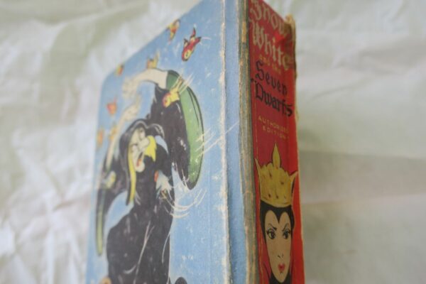 Disney STORY OF WALT DISNEY'S SNOW WHITE AND THE SEVEN DWARFS A BIG LITTLE BOOK – Image 3