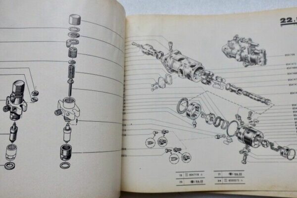 Renault Motoculture Catalogue pièces rechanges détachées  R 7055 P.R. 725 – Image 10