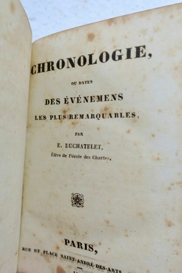 Chronologie, établissemens européens aux Indes orientales, Histoire de Paris... – Image 3