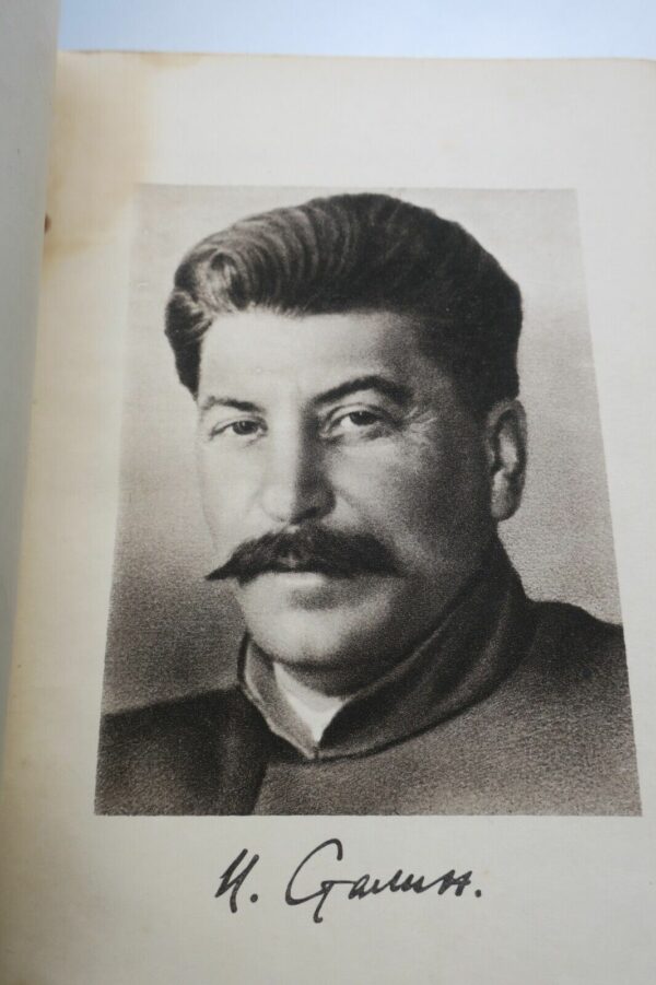 Stalin esbozo biografico 1947 Moscu – Image 13