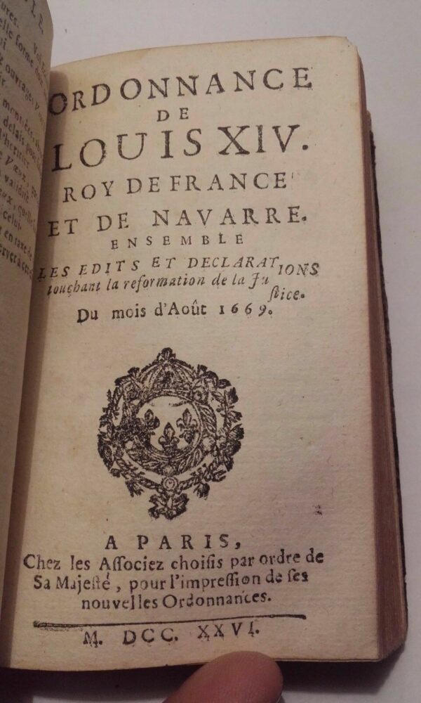 Ordonnance de louis XIV roy de France et de Navarre x 4 1726 – Image 3