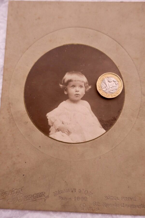 PHOTO ARGENTIQUE ENFANT vers 1900