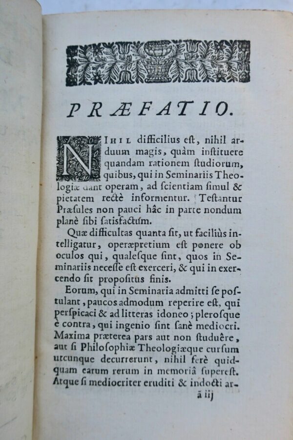 Theologia dogmatica et moralis, ad usum seminarii catalaunensis 1717 – Image 9